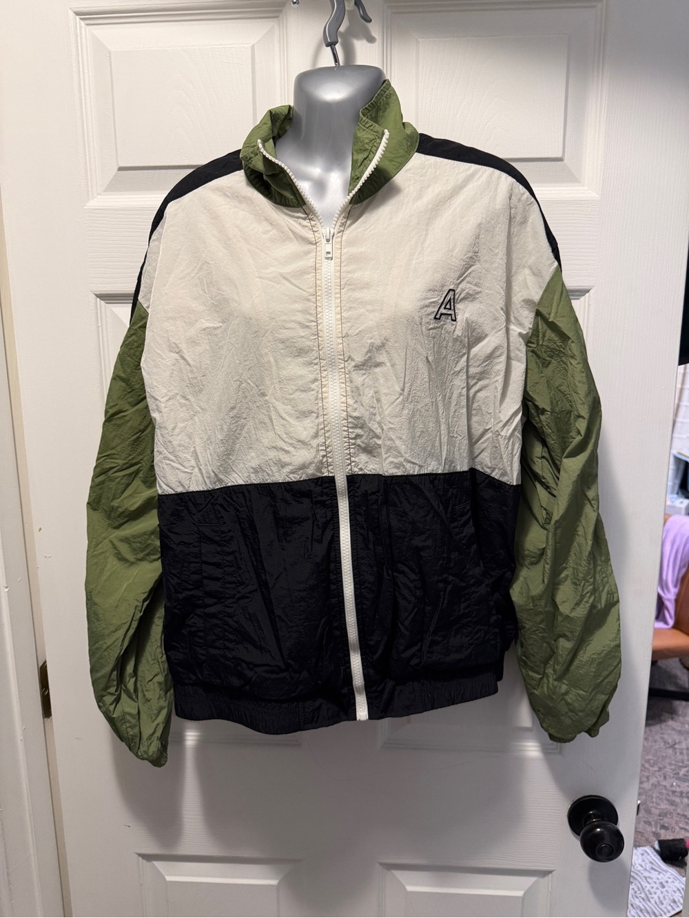 Aeropostale White Black Olive Green Colorblock Windbreaker
